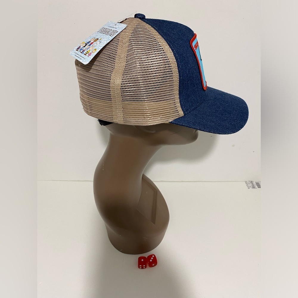 Peanuts Cartoon Collection, Adjustable snapback, Baseball Cap - Denim Snoopy NEW - Picture 5 of 5